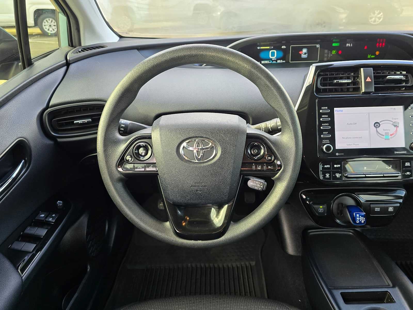 2022 Toyota Prius LE