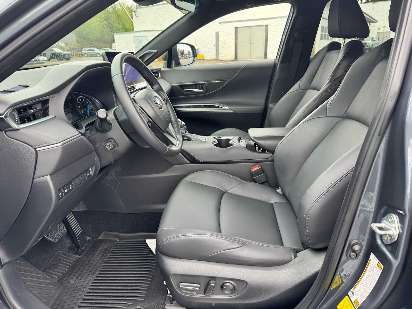 2024 Toyota Venza XLE