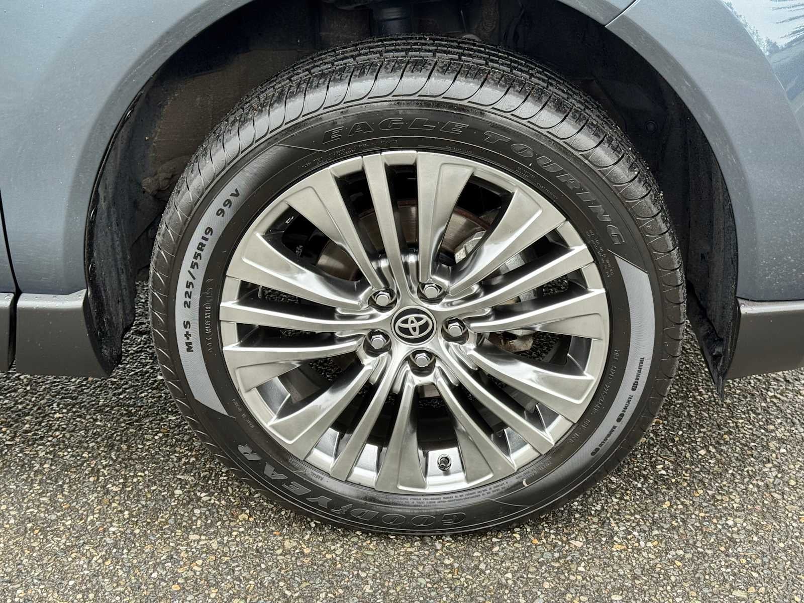 2024 Toyota Venza XLE