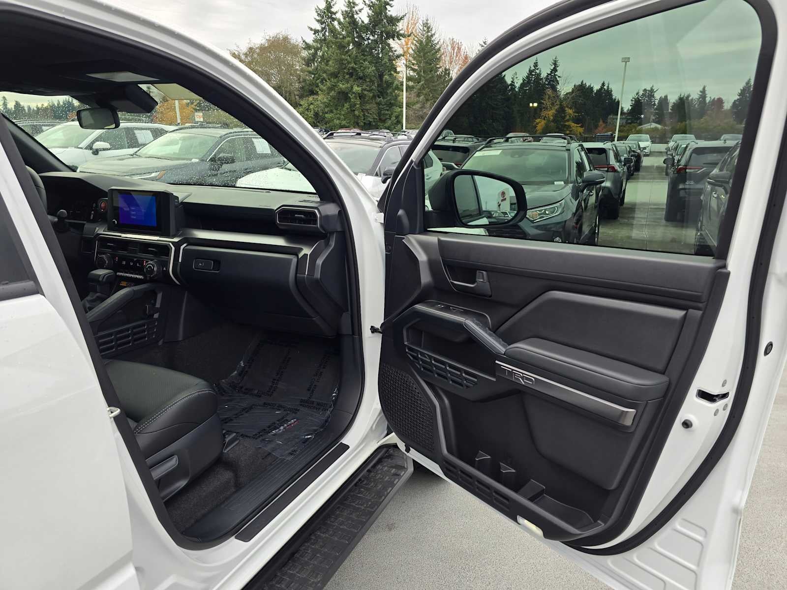 2025 Toyota 4Runner Hybrid TRD Off Road