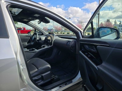 2025 Toyota bZ4X XLE