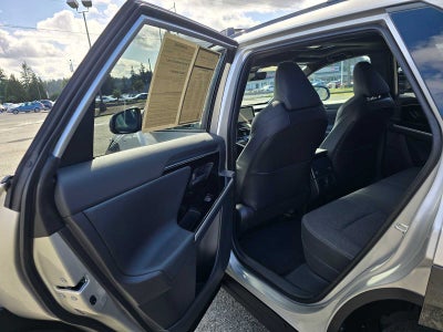 2025 Toyota bZ4X XLE