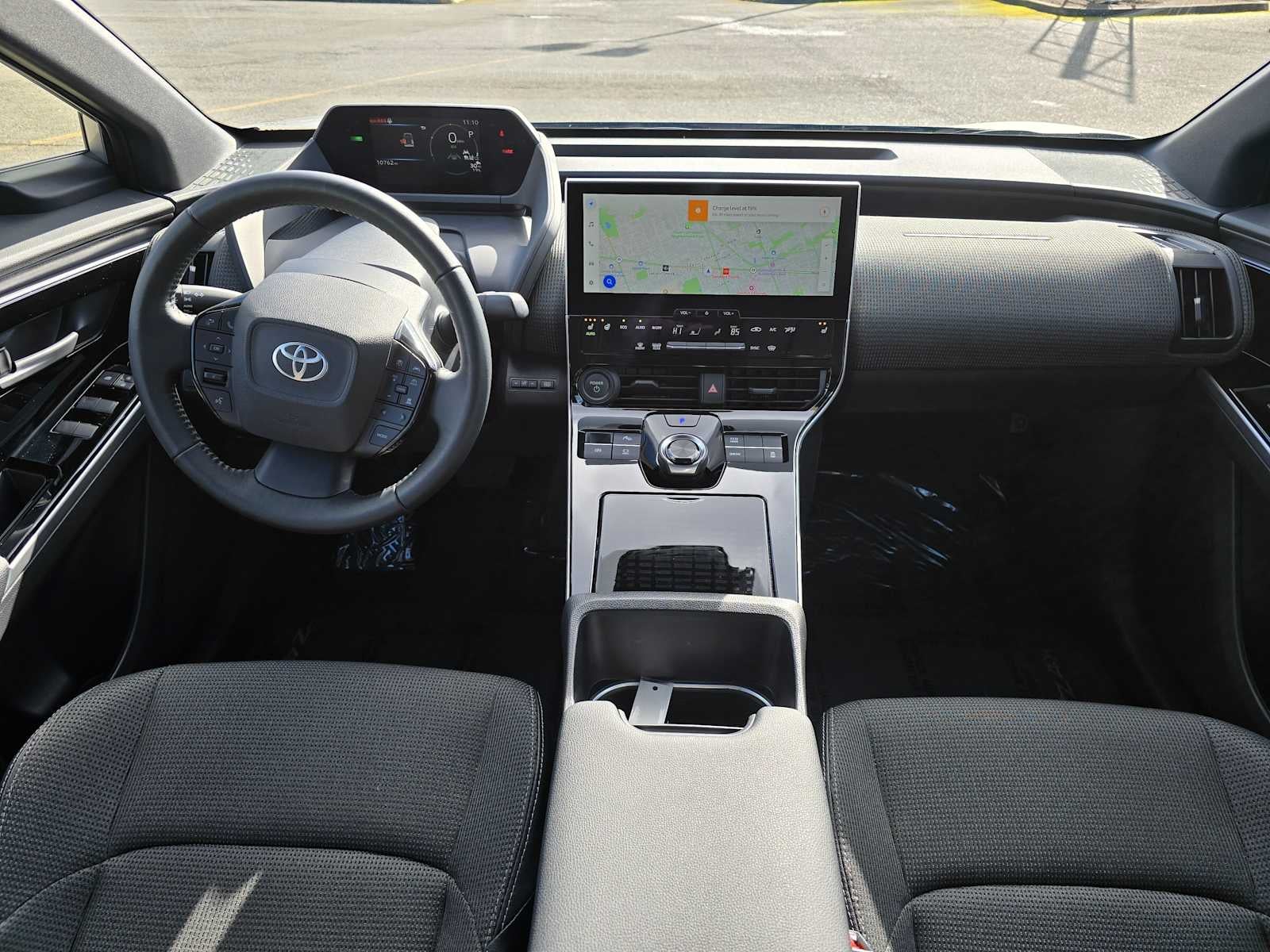 2025 Toyota bZ4X XLE