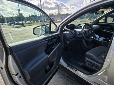 2025 Toyota bZ4X XLE