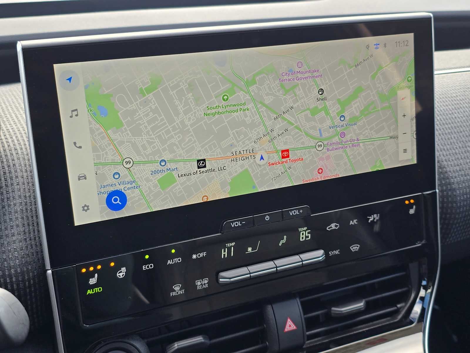 2025 Toyota bZ4X XLE