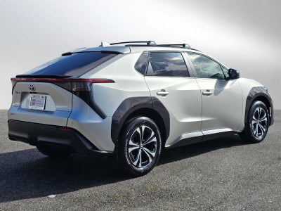 2025 Toyota bZ4X XLE