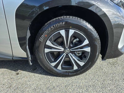 2025 Toyota bZ4X XLE