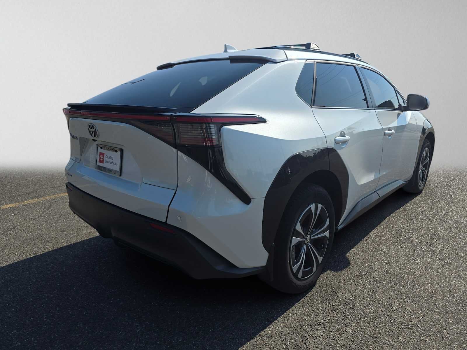 2024 Toyota bZ4X XLE