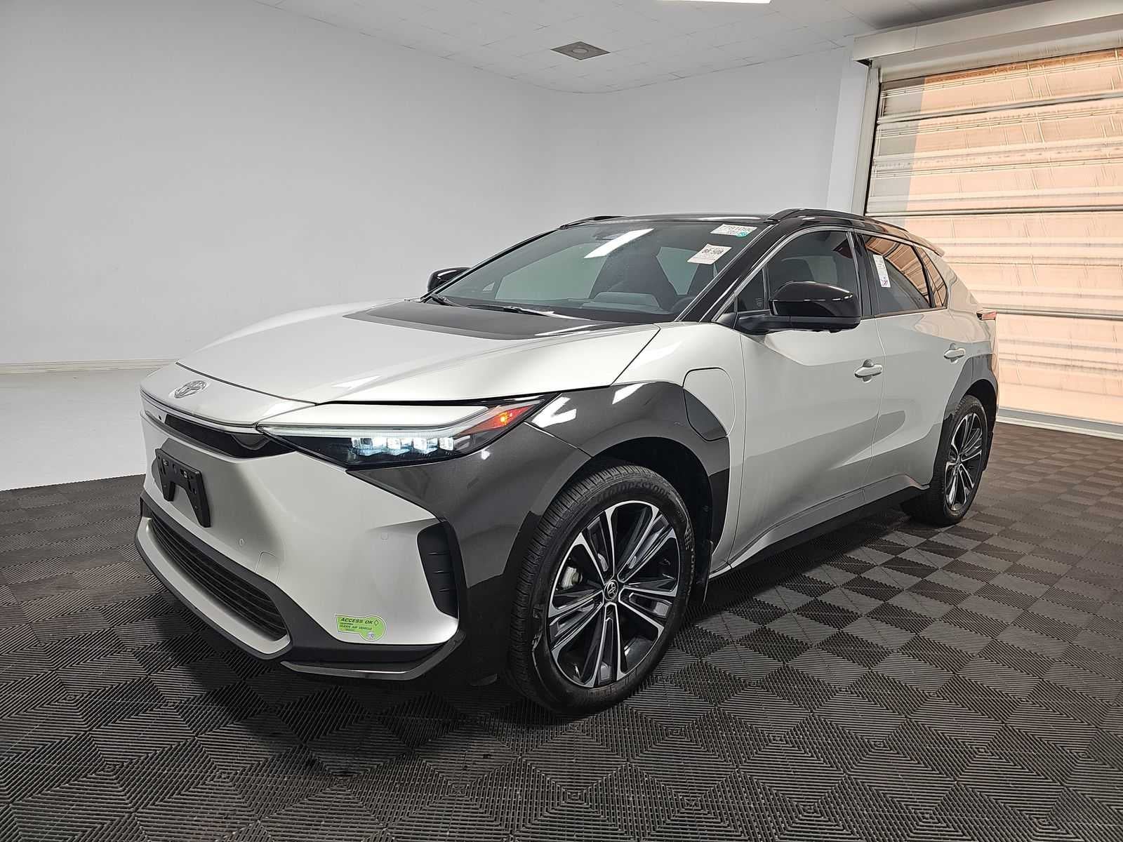 2023 Toyota bZ4X Limited