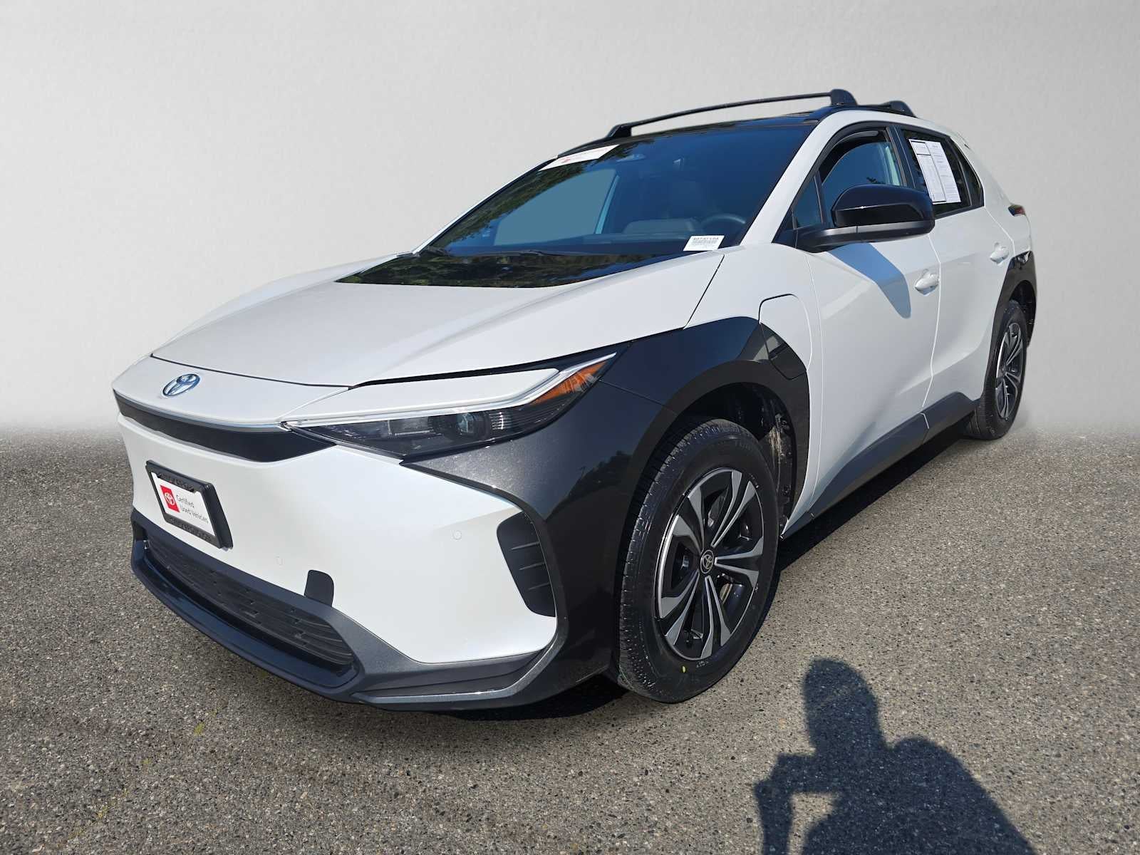 2025 Toyota bZ4X XLE