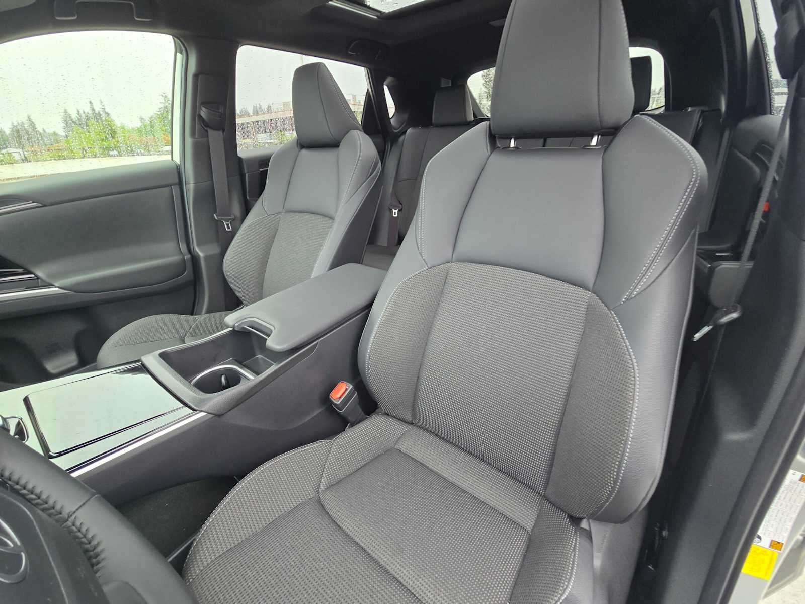 2025 Toyota bZ4X XLE