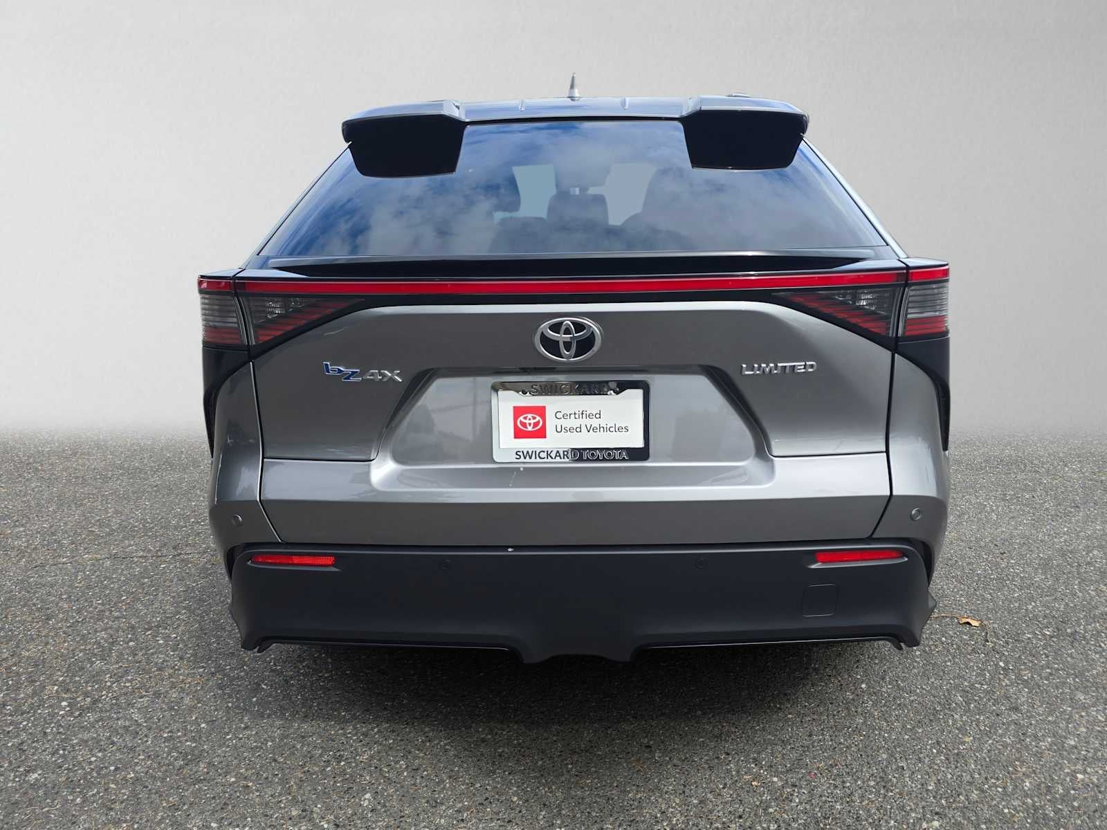 2023 Toyota bZ4X Limited