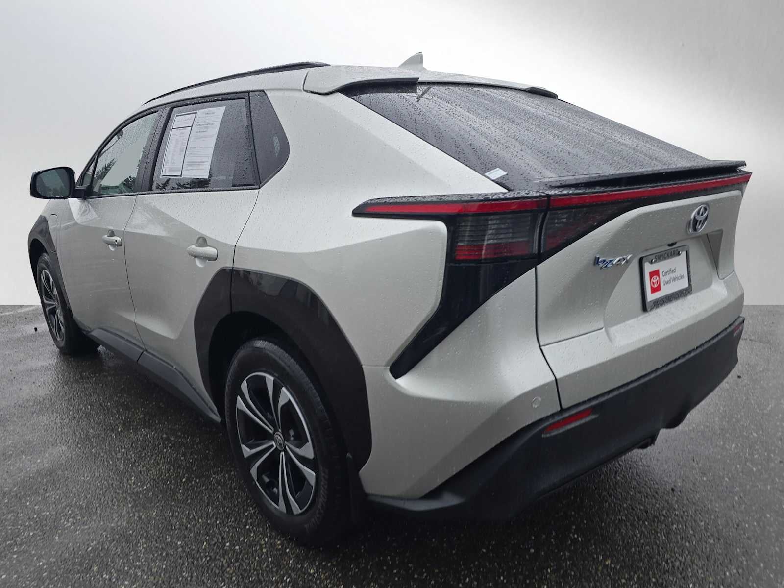 2023 Toyota bZ4X XLE