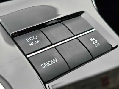 2025 Toyota bZ4X XLE