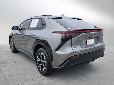 2025 Toyota bZ4X XLE