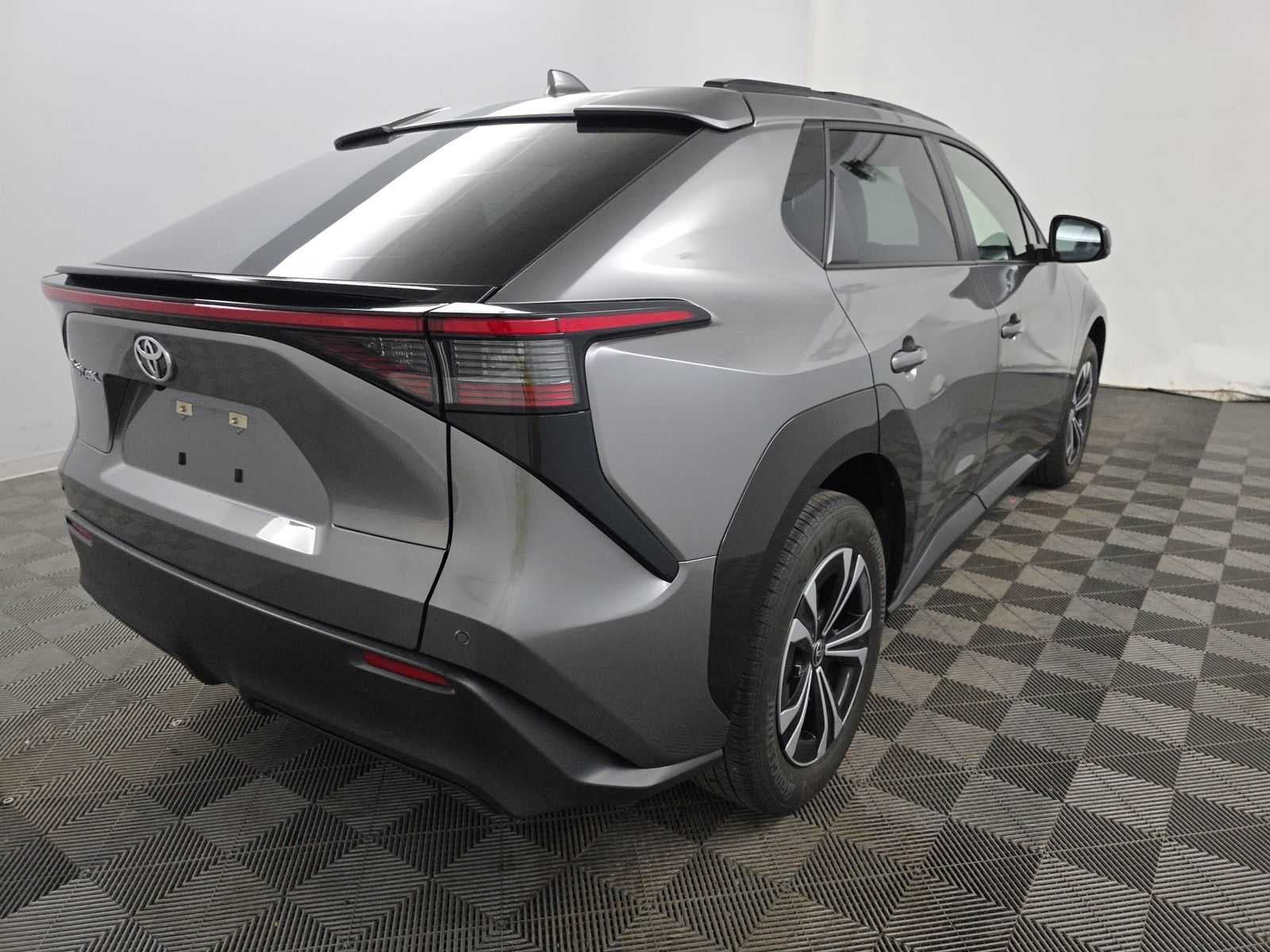 2023 Toyota bZ4X XLE