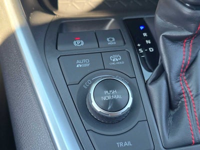 2025 Toyota RAV4 Plug-In Hybrid SE