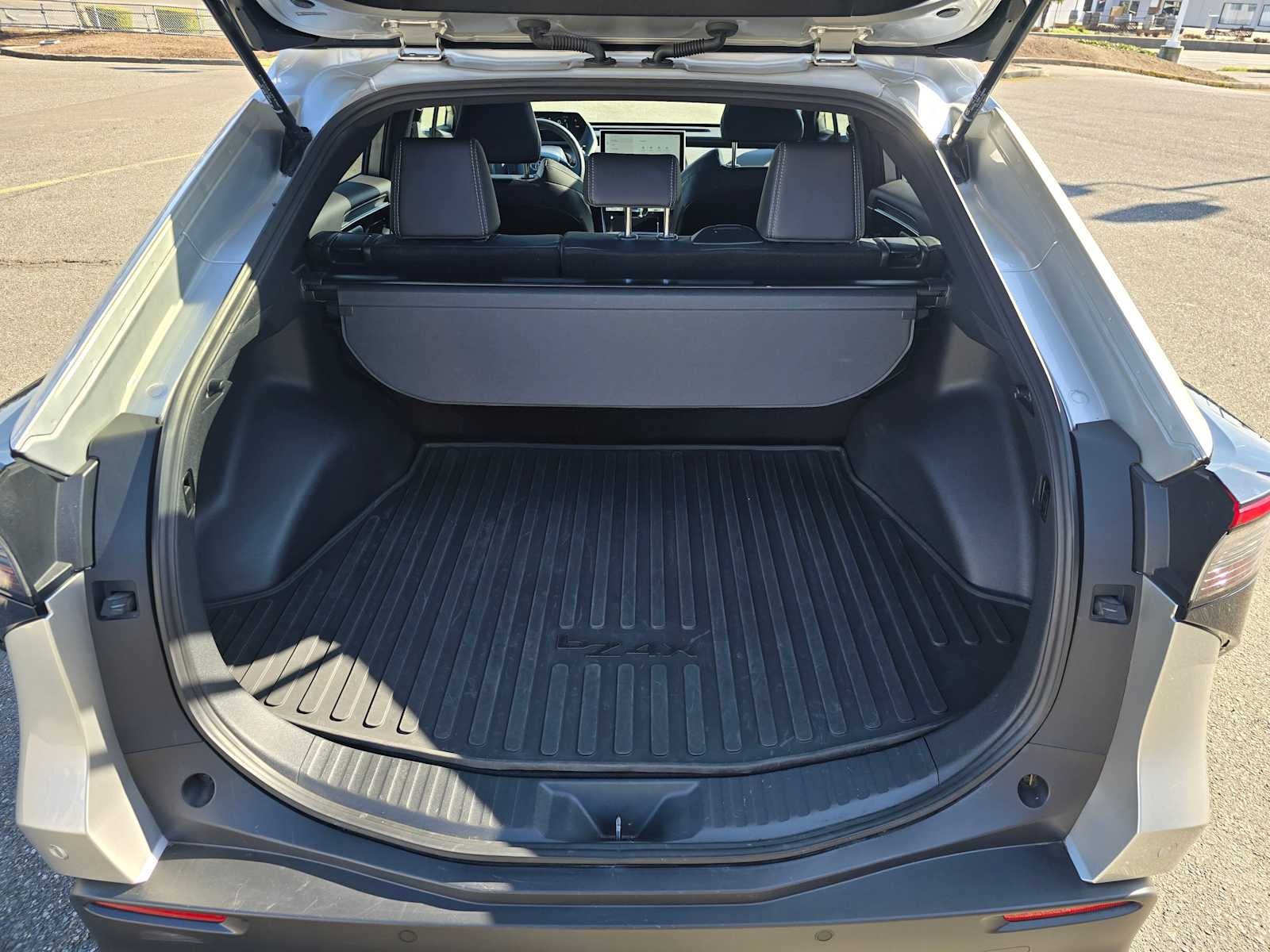 2023 Toyota bZ4X XLE