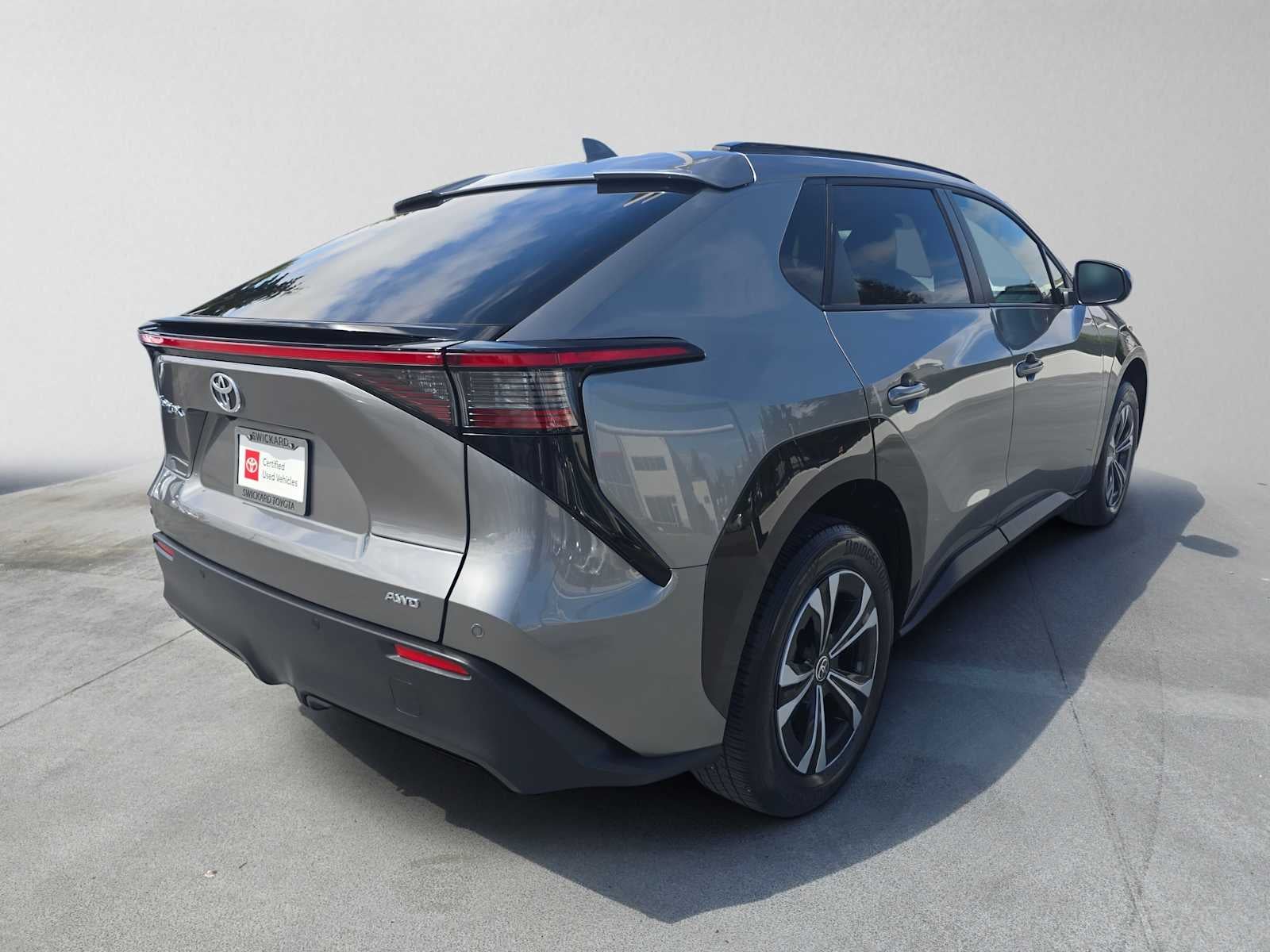 2023 Toyota bZ4X XLE