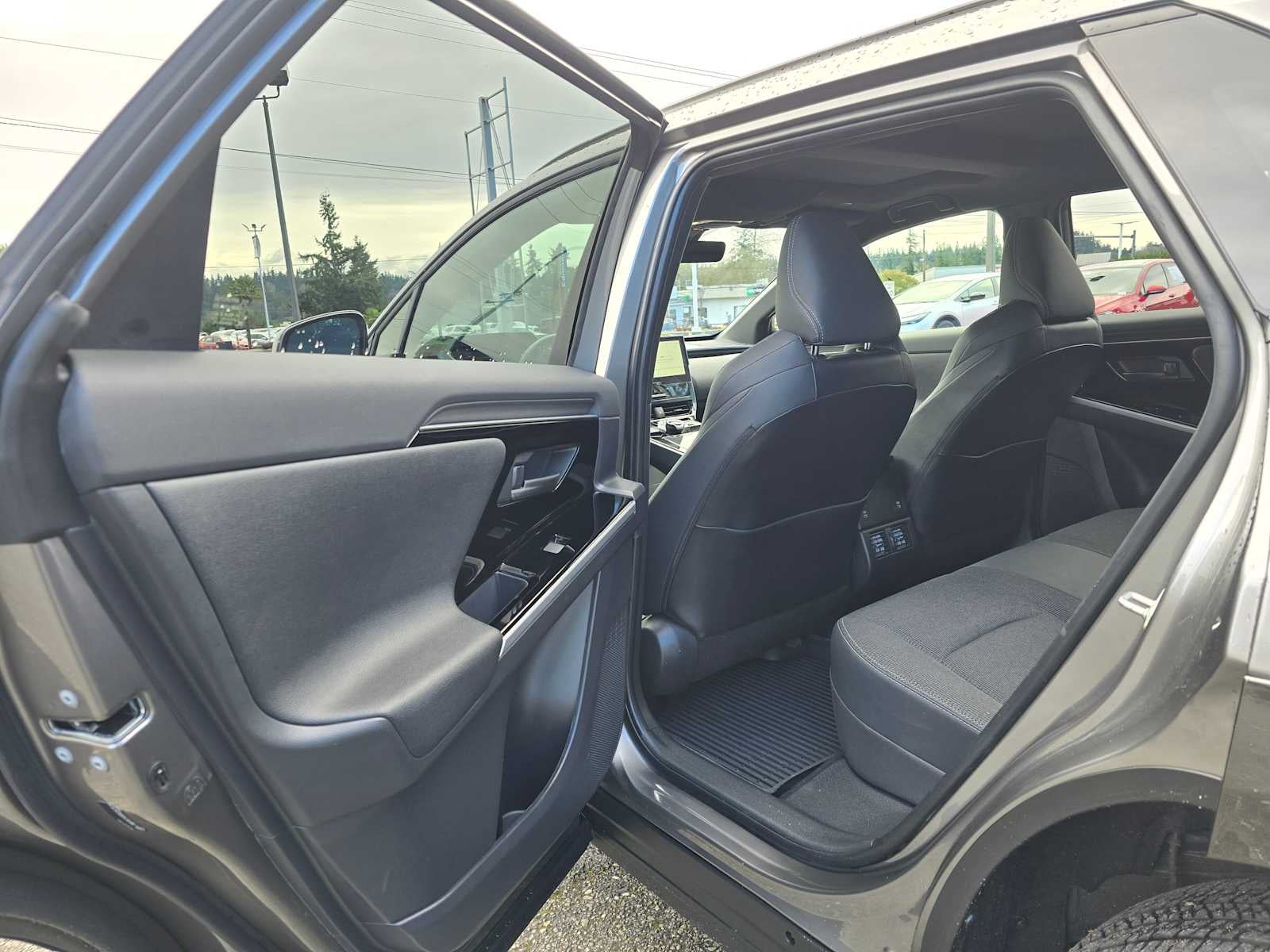 2024 Toyota bZ4X XLE