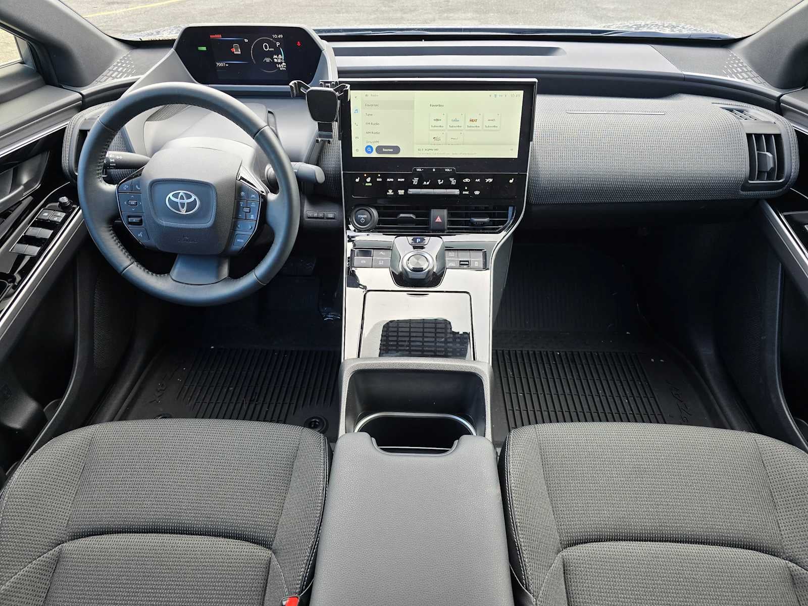 2024 Toyota bZ4X XLE