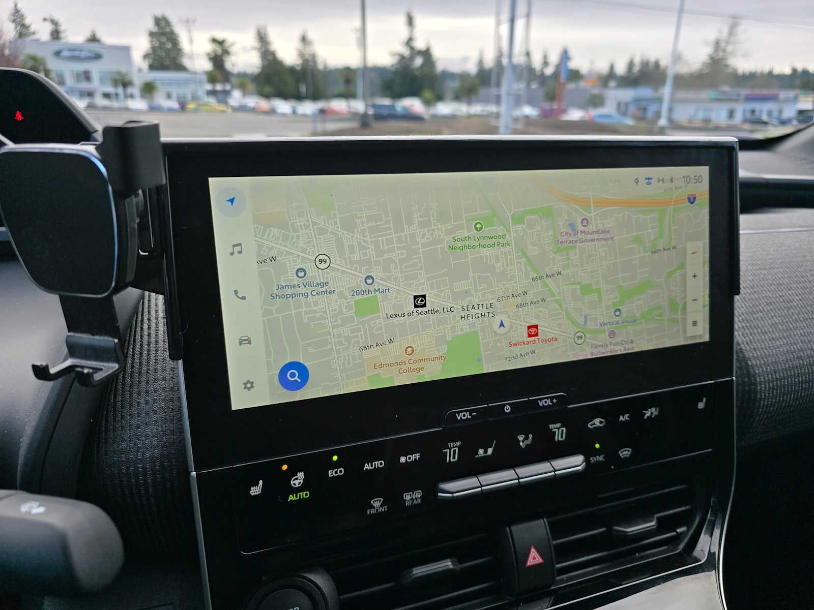 2024 Toyota bZ4X XLE