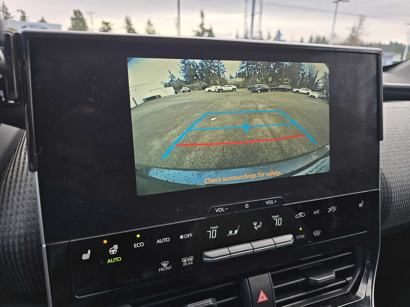 2024 Toyota bZ4X XLE