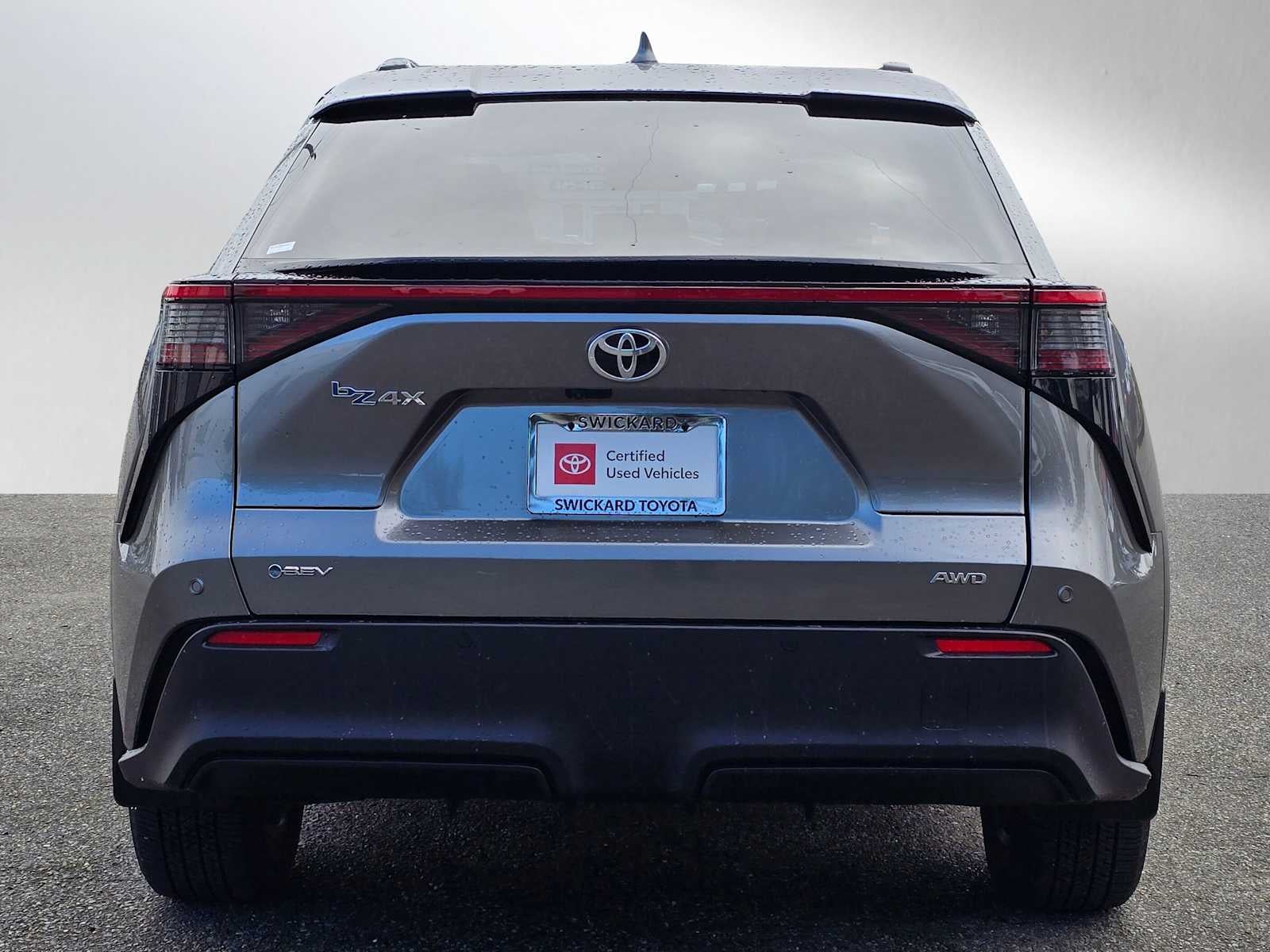 2024 Toyota bZ4X XLE