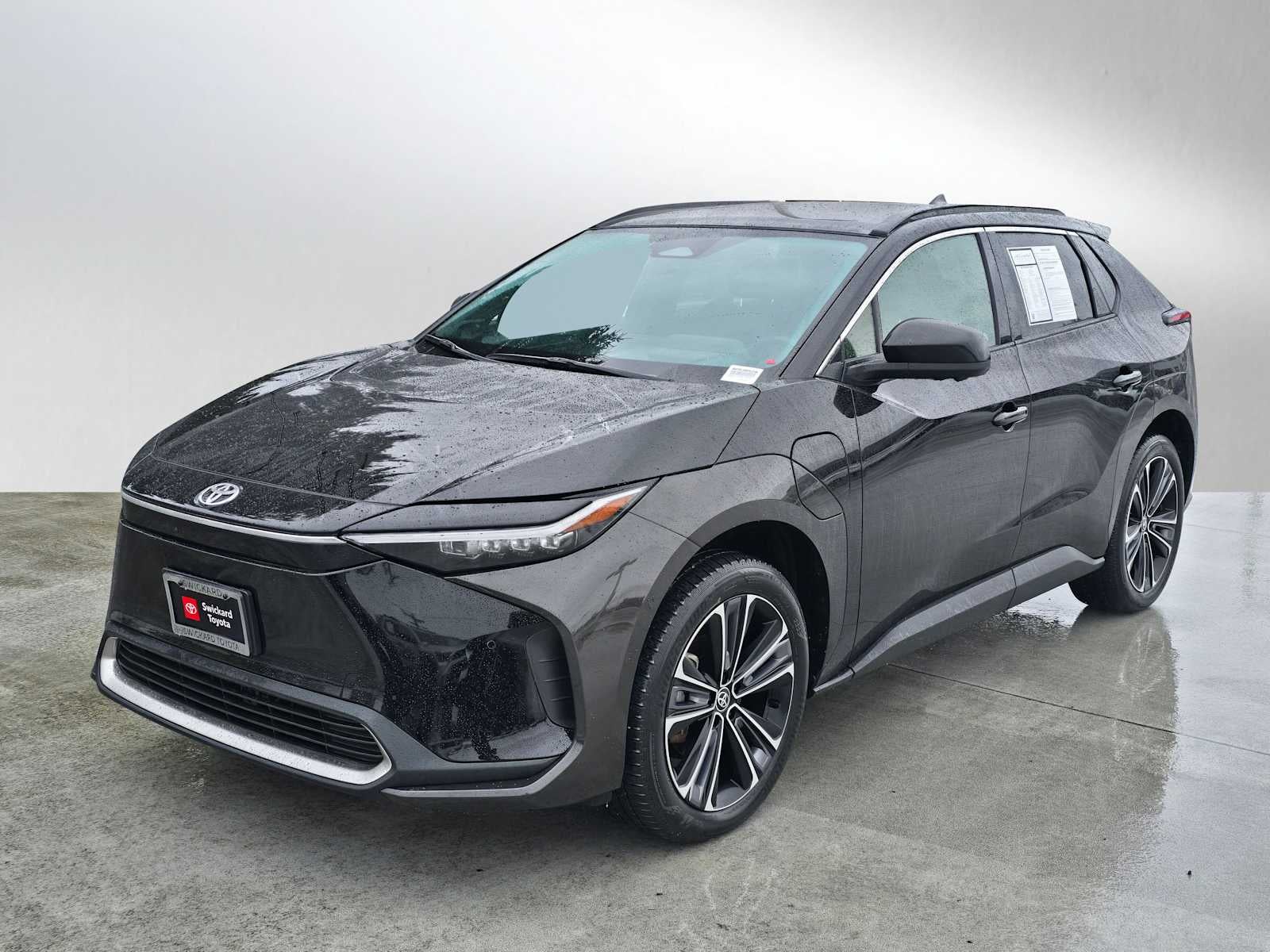 2024 Toyota bZ4X Limited