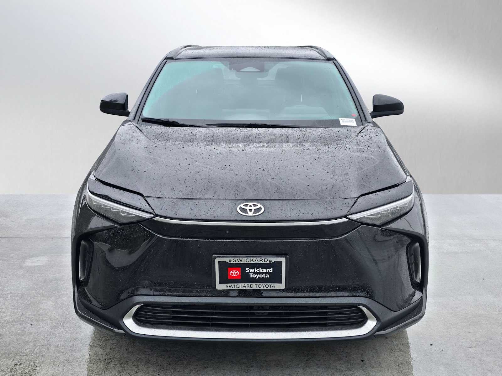2024 Toyota bZ4X Limited