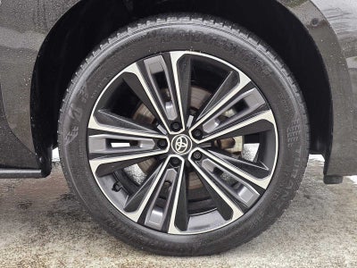 2024 Toyota bZ4X Limited