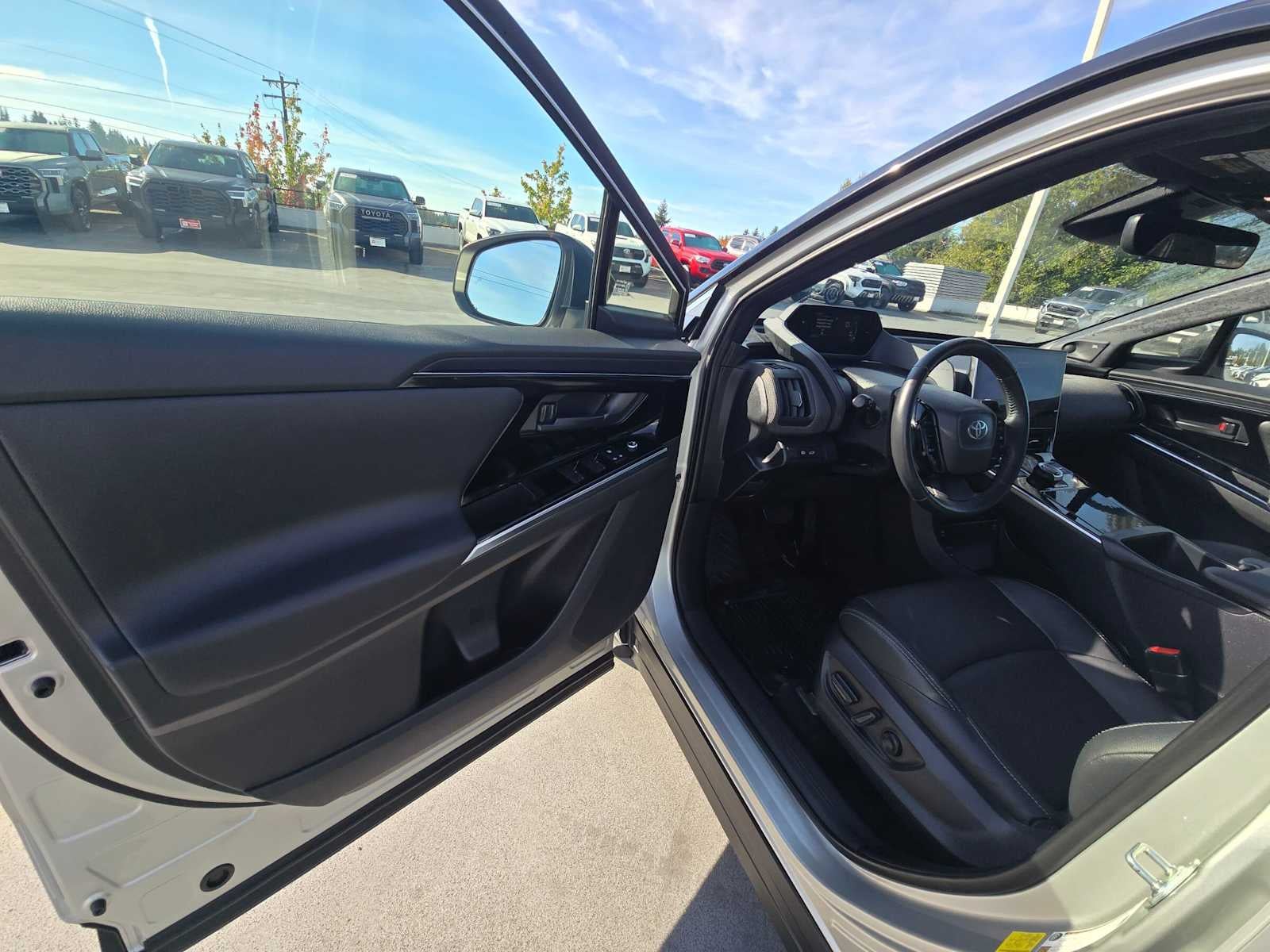 2023 Toyota bZ4X Limited