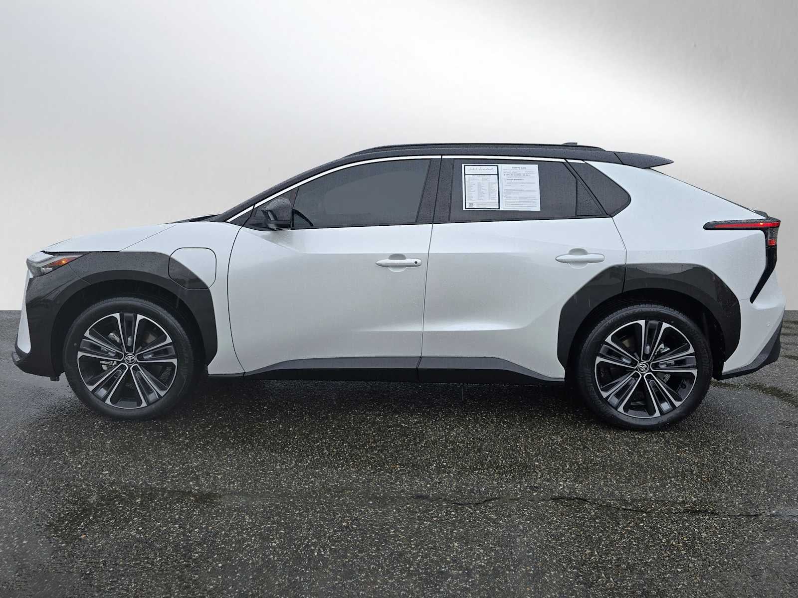 2024 Toyota bZ4X Limited