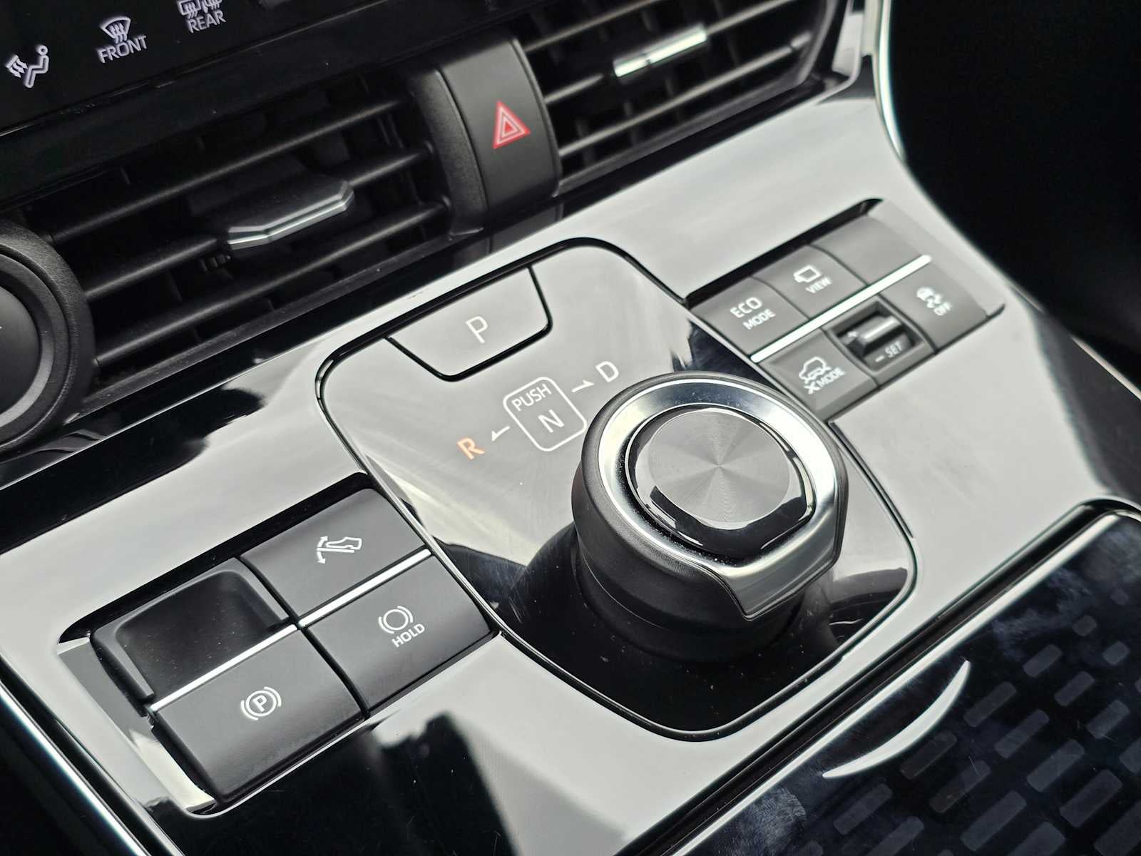 2023 Toyota bZ4X Limited