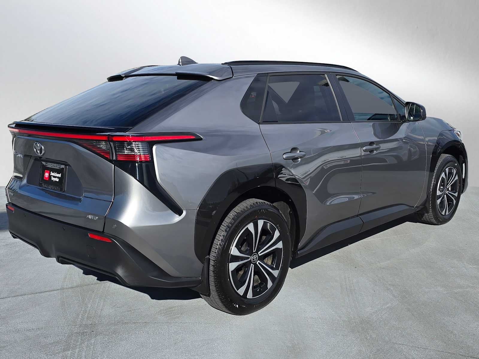 2024 Toyota bZ4X XLE