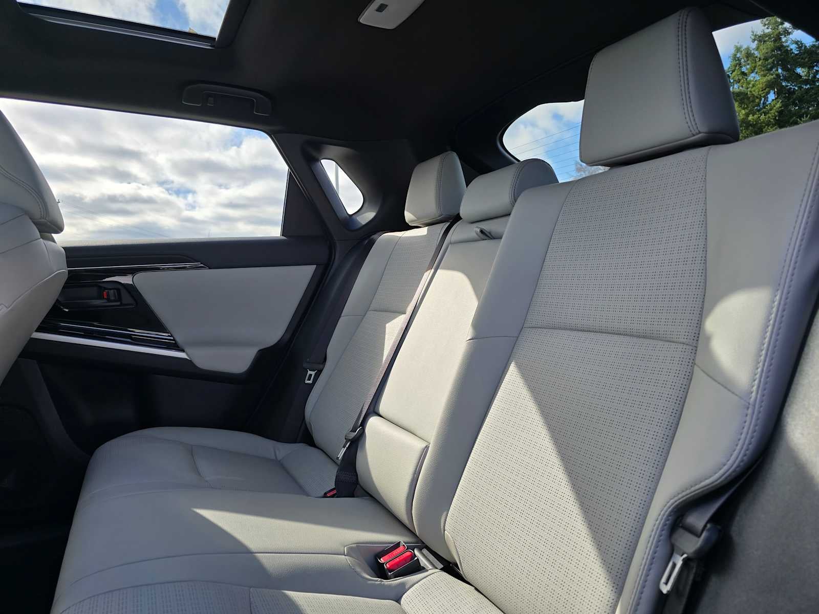 2025 Toyota bZ4X Limited