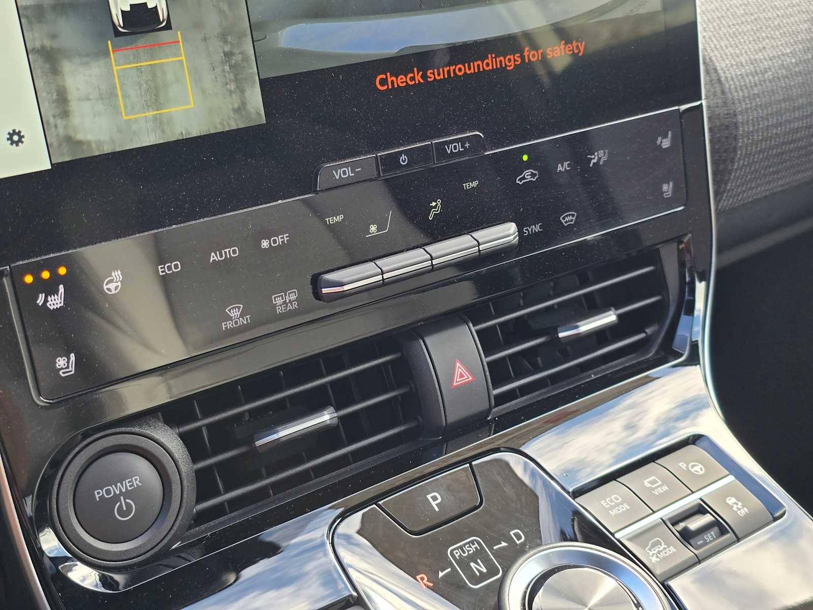 2025 Toyota bZ4X Limited