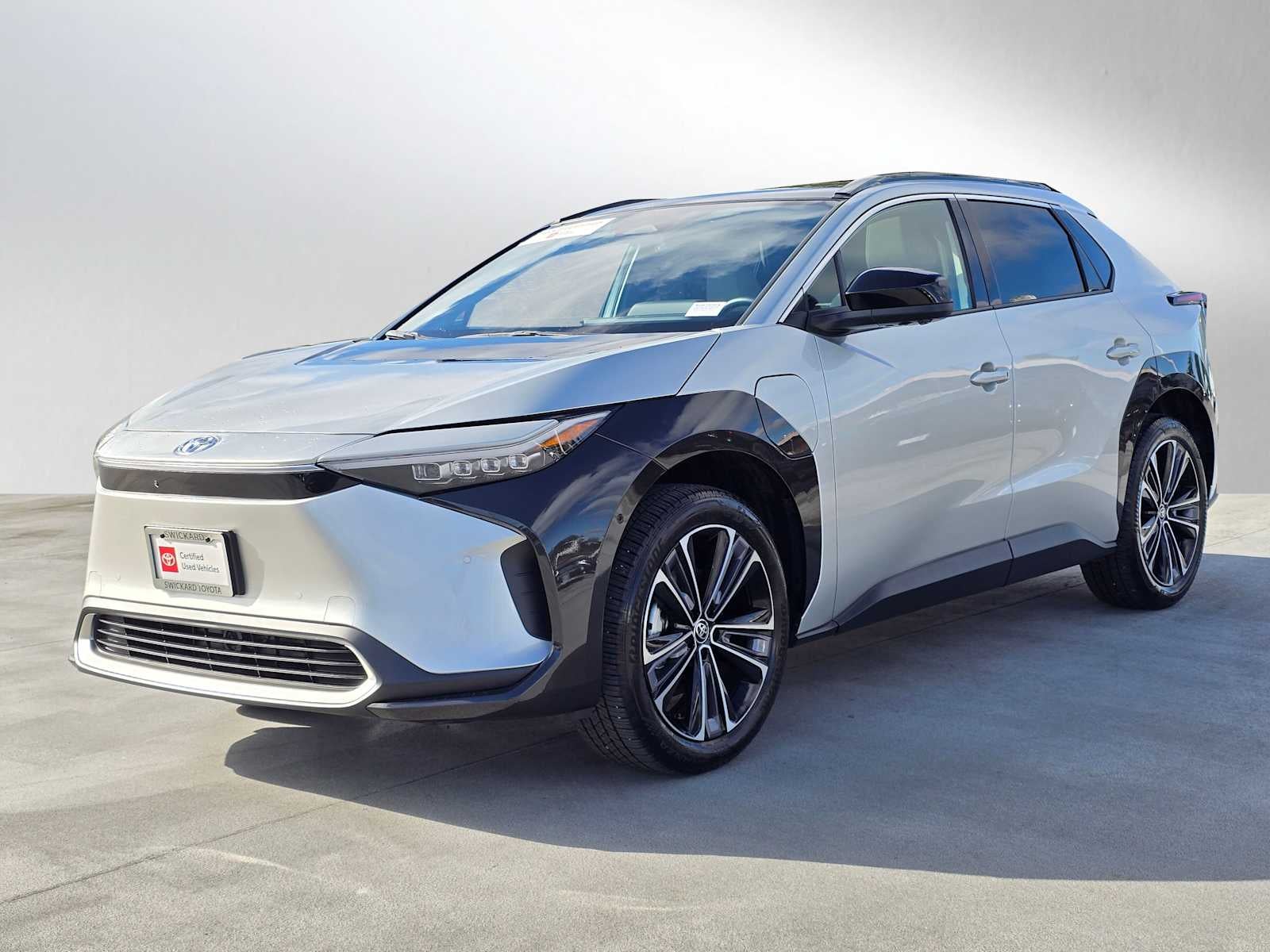 2025 Toyota bZ4X Limited