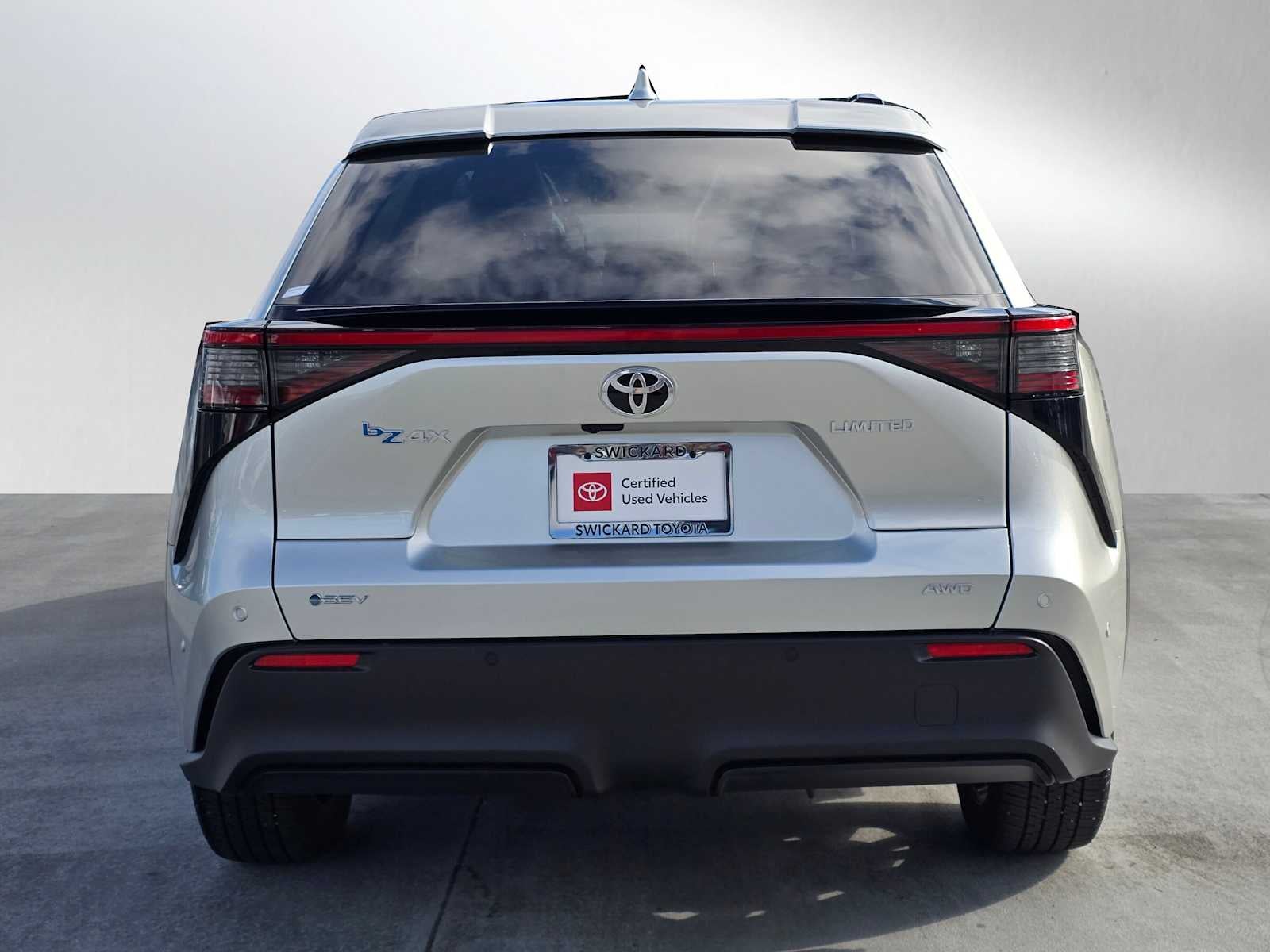 2025 Toyota bZ4X Limited