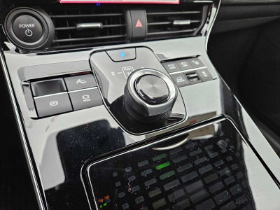 2024 Toyota bZ4X Limited