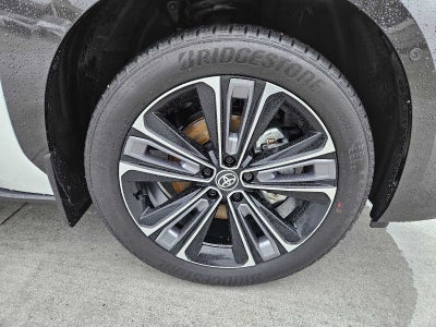 2024 Toyota bZ4X Limited