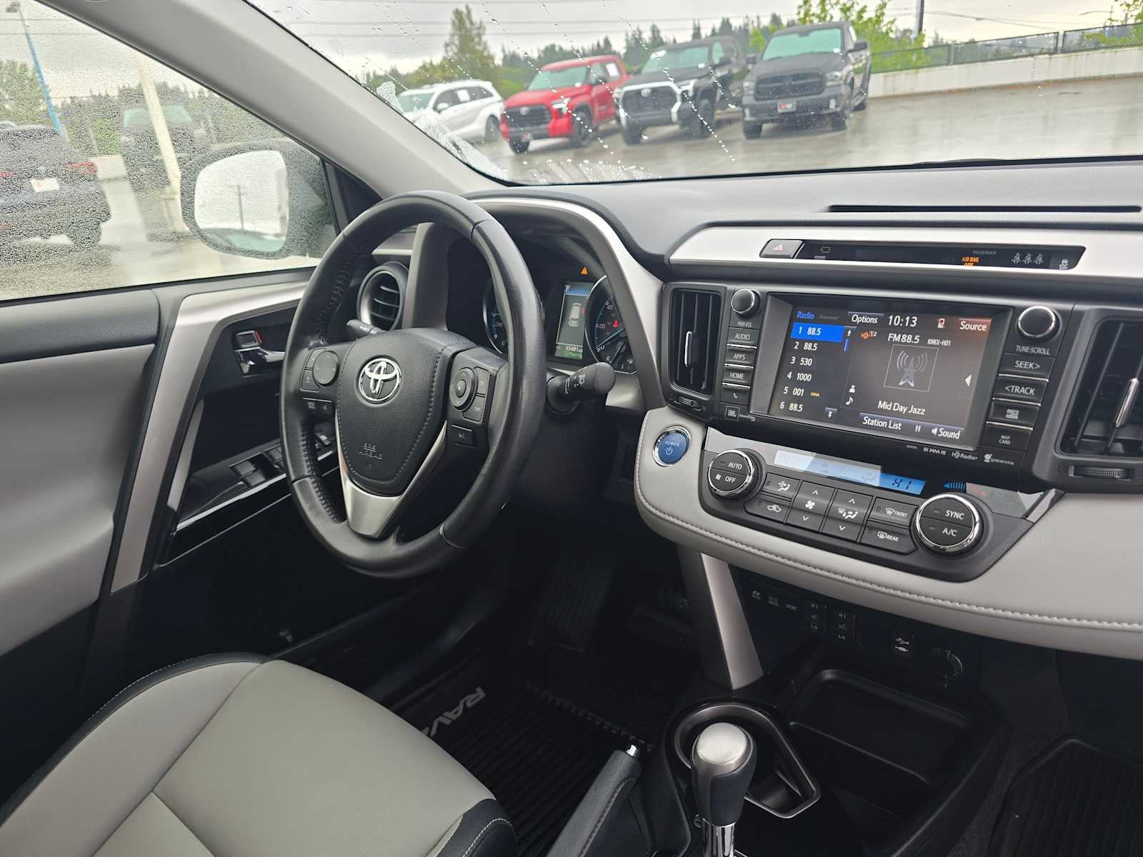 2017 Toyota RAV4 Hybrid Limited