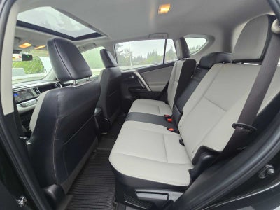 2017 Toyota RAV4 Hybrid Limited