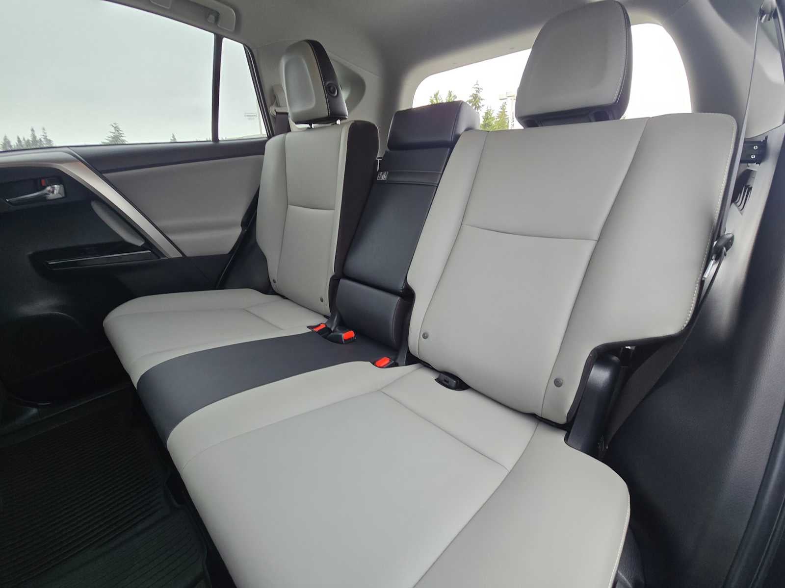 2017 Toyota RAV4 Hybrid Limited