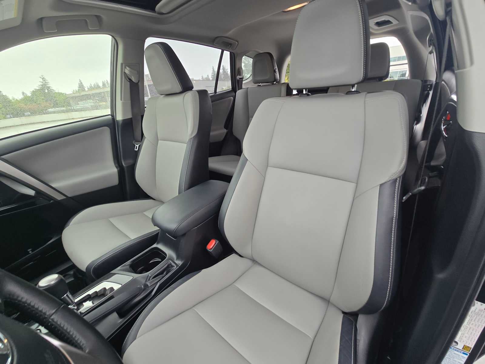 2017 Toyota RAV4 Hybrid Limited