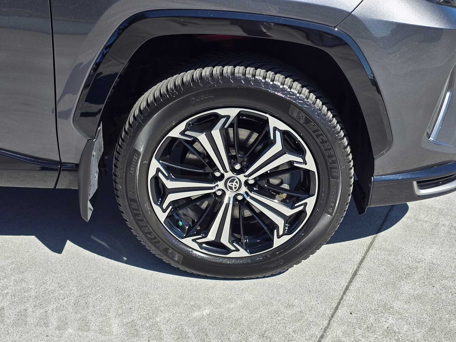 2024 Toyota RAV4 Prime XSE