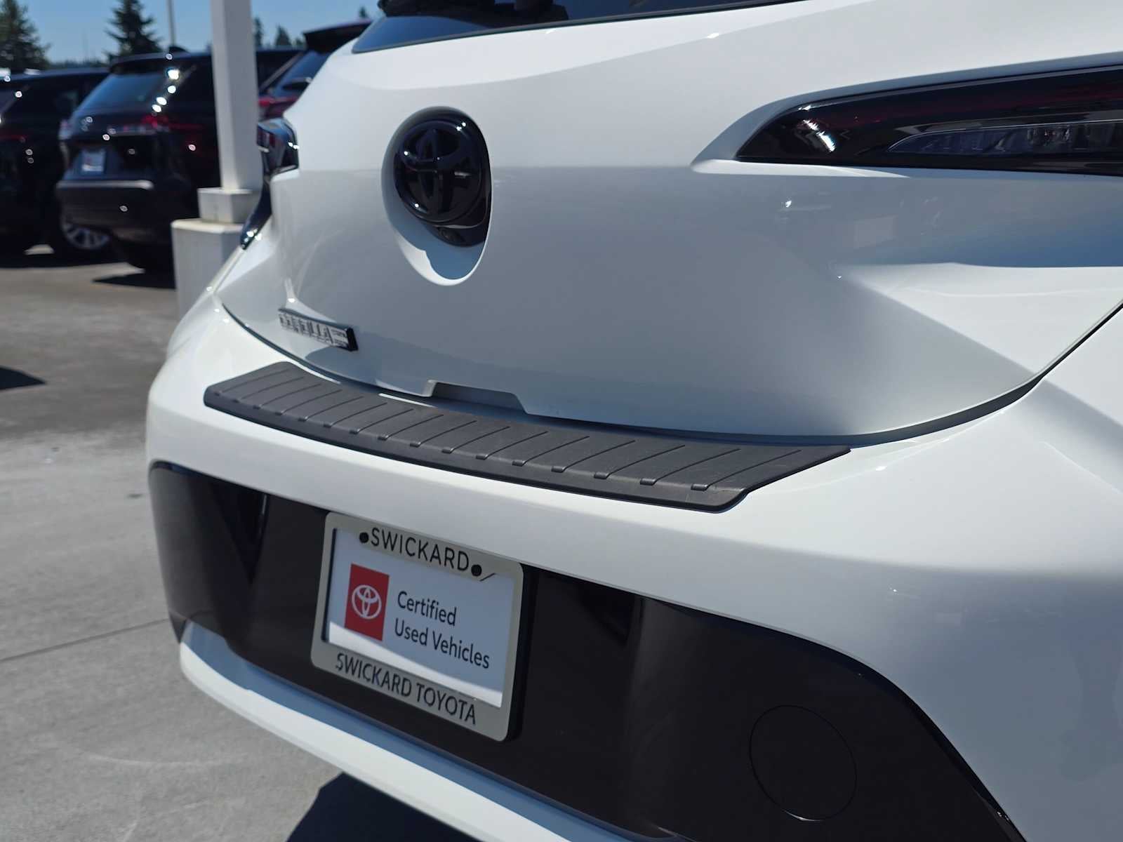 2026 Toyota Corolla Hatchback SE