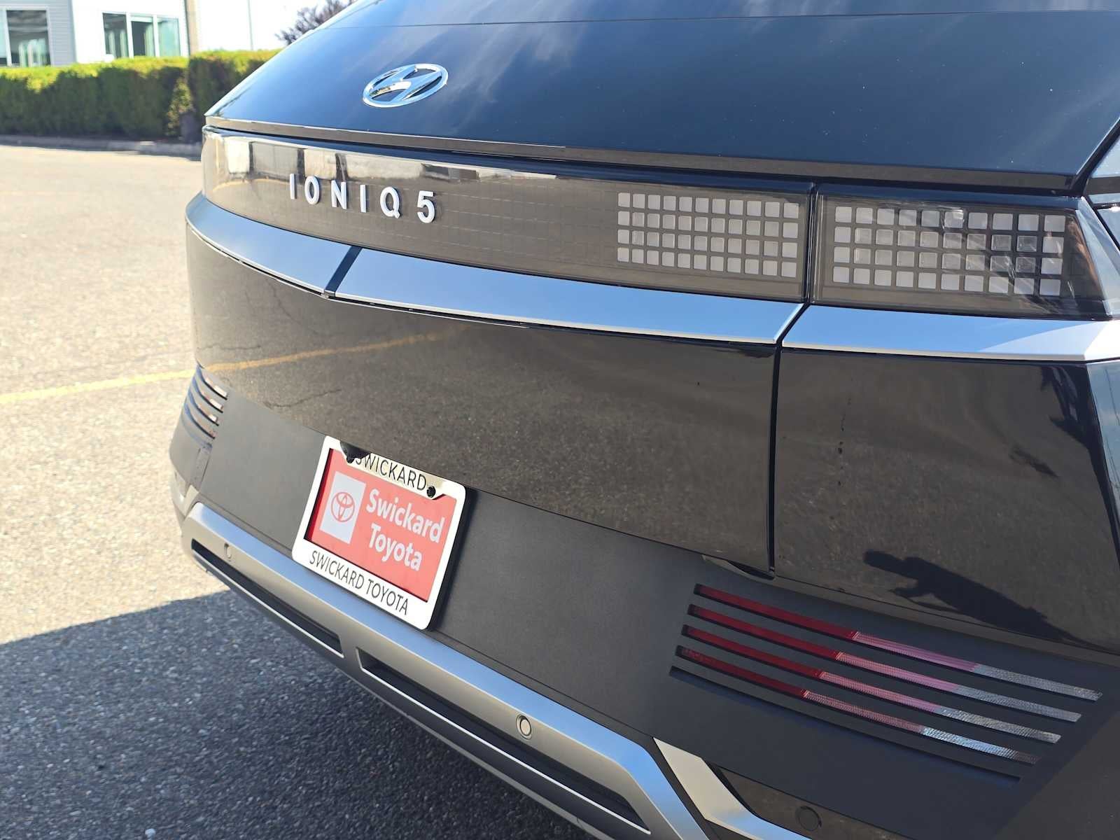 2024 Hyundai IONIQ 5 SEL