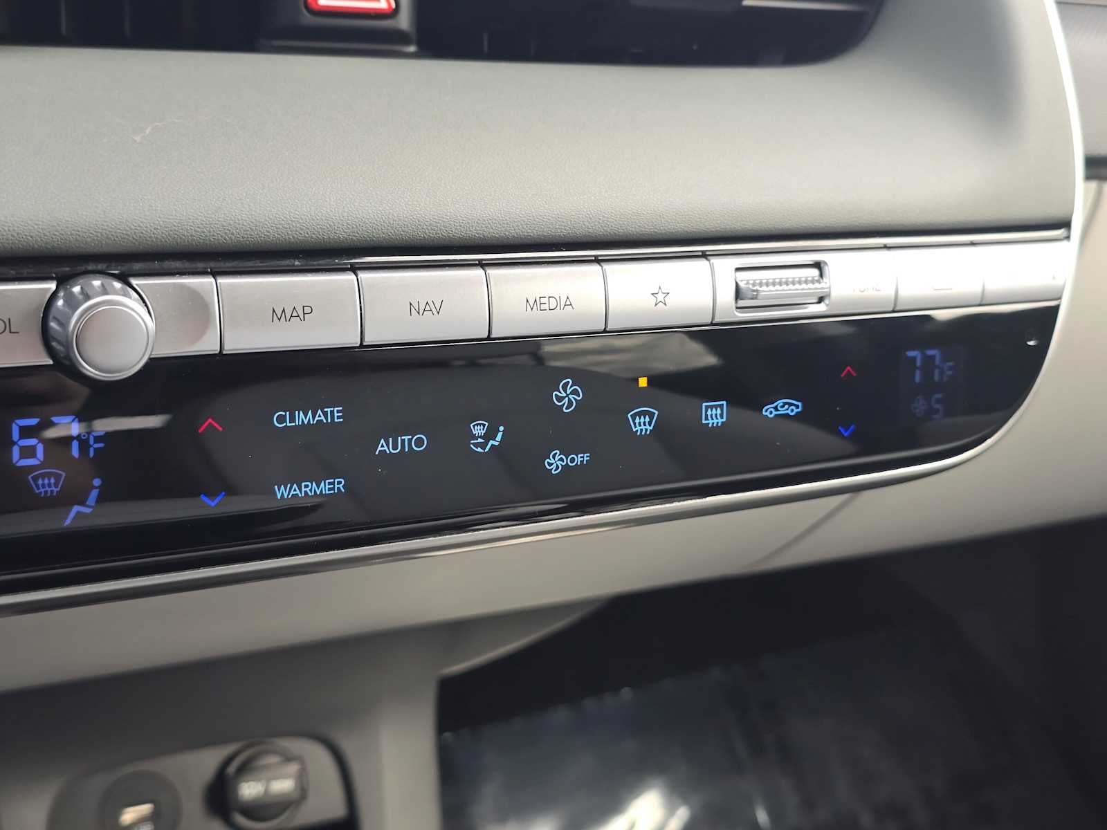 2024 Hyundai IONIQ 5 Limited