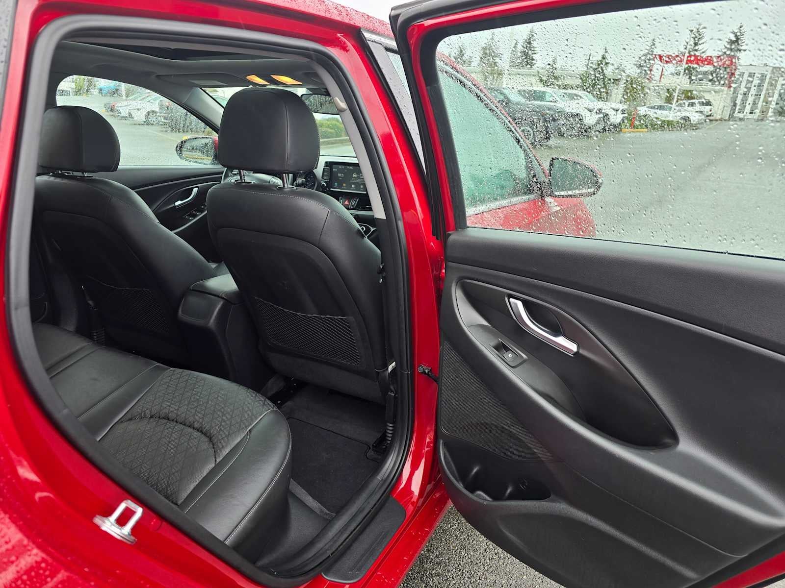 2020 Hyundai Elantra GT Base